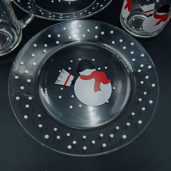 Arcoroc France Glass Snowman W/Broom Dessert Plates Luminarc Mugs Set of 4 - Picture 4 of 14